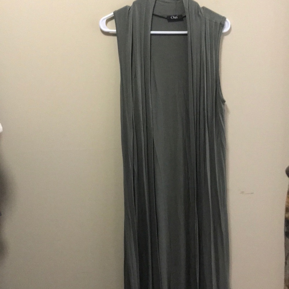Full length army green cardigan! (Sleeveless)